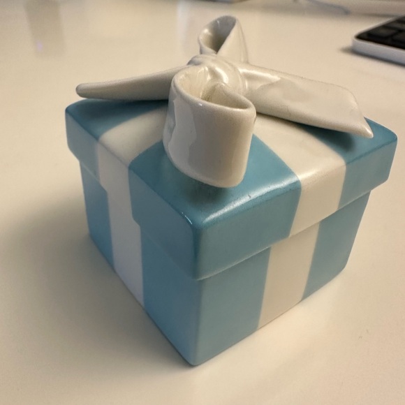 Tiffany & Co Blue Box - Picture 4 of 4